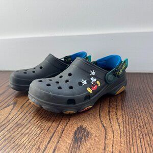 Authentic Disney Parks Merch! Mickey Crocs!